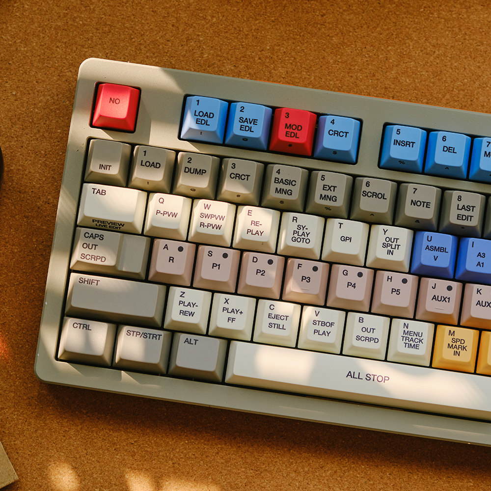 FBB Keycaps S9000 Retro Style  - Retro Gaming Keyboard review and price